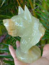 Carving Green onyx Wolf 1kg